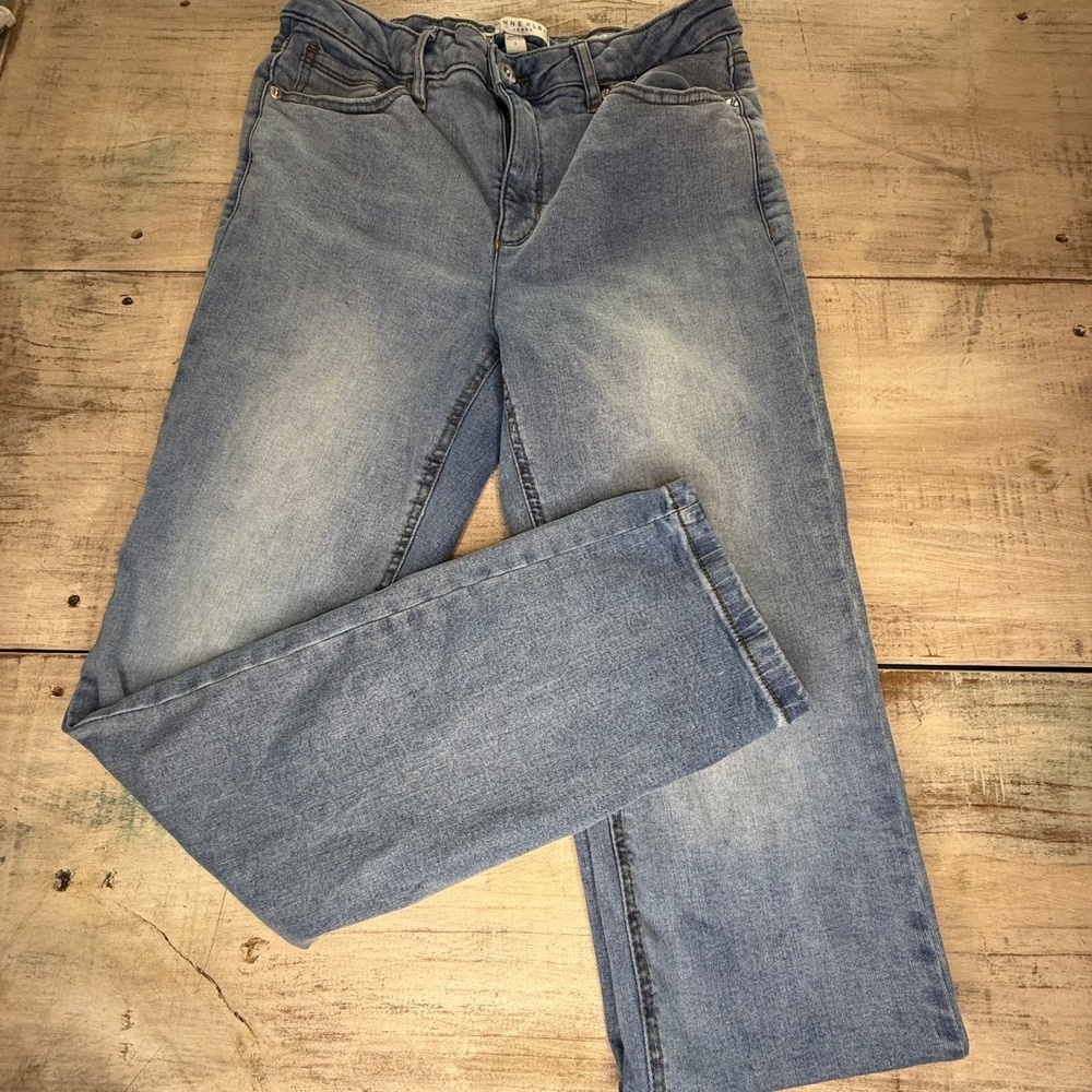 Anne Klein Jeans Womens Size 8 AK Straight Leg Light Wash Denim‎ Pants EUC